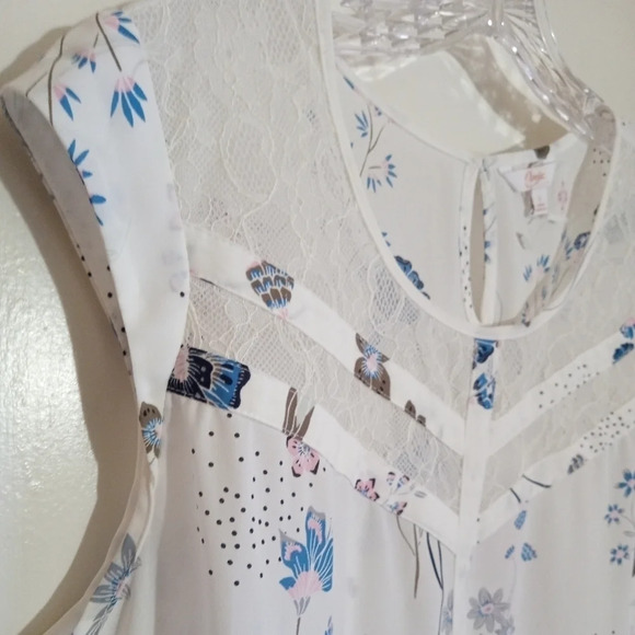 Candies floral scoop neck cap sleeve sleeveless top with lace insert size large - Picture 4 of 6